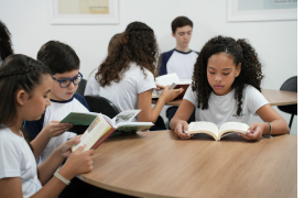 Meu filho sofre bullying na escola. Veja 10 (dez) dicas de como você pode  ajudá-lo a enfrentar essa situação.